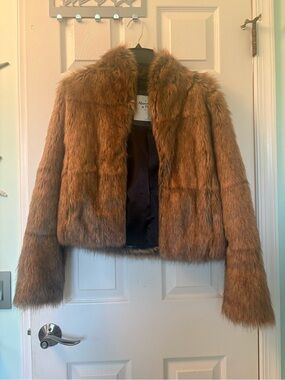 Abercrombie & Fitch Faux Fur Cropped Jacket - Chestnut Brown